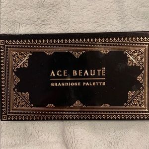 Ace Beauty Grandiose Eyeshadow Palette